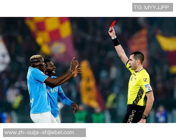 海廷加:奥斯梅恩和伊布、德罗巴相同强壮,始终是一个要挟 海廷加:奥斯梅恩和伊布、德罗巴相同强壮,始终是一个要挟